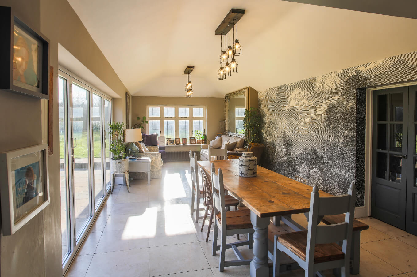 dining-area.jpg